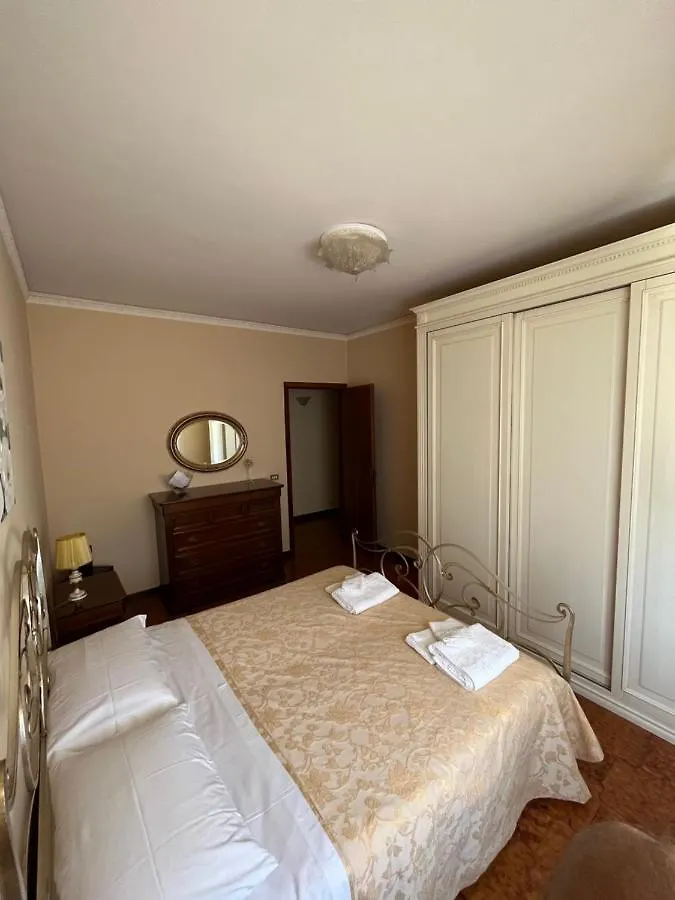 Felix Apartment Trapani 0*,